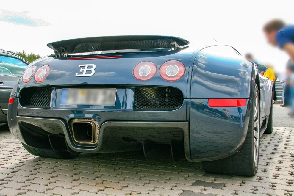 Bugatti Veyron 16.4 Heck